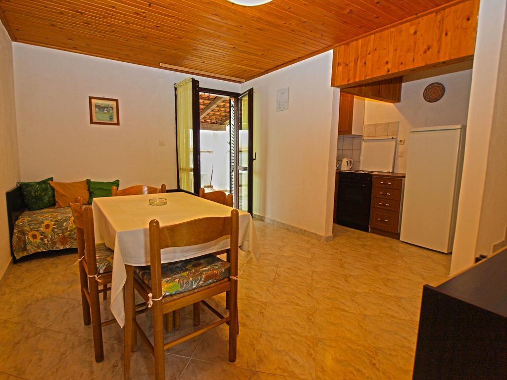 באניולה Apartments Jan 325 מראה חיצוני תמונה